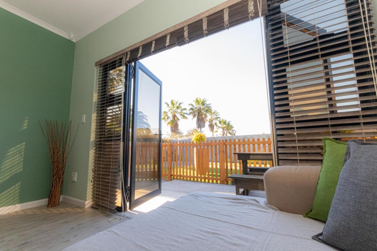 Salty Corner Cottage Swakopmund Ngoại thất bức ảnh