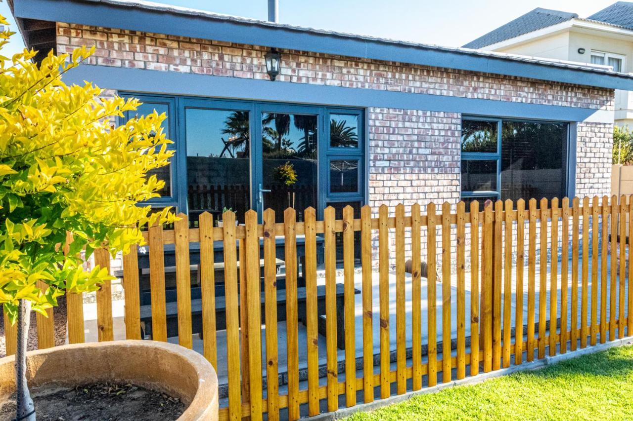 Salty Corner Cottage Swakopmund Ngoại thất bức ảnh