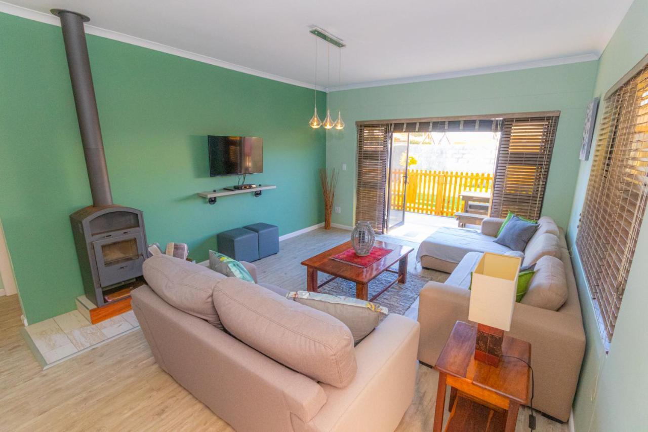 Salty Corner Cottage Swakopmund Ngoại thất bức ảnh